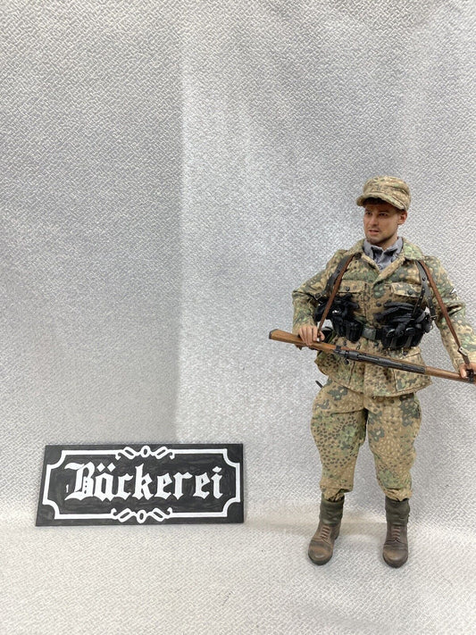 1/6 scale Kitbash WW2 GERMAN SSTC BUILDING SIGN BAKERY